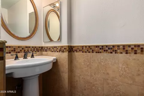 8143 E Obispo Ave, Mesa, AZ 85212 photo 12