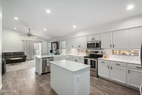 893 W Chilton Ave, Gilbert, AZ 85233 photo 11