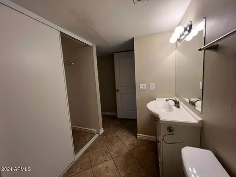 3542 Earll Dr, Phoenix, AZ 85018 photo 25