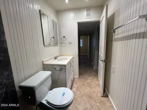 3542 Earll Dr, Phoenix, AZ 85018 photo 12