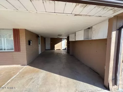 3542 Earll Dr, Phoenix, AZ 85018 photo 2