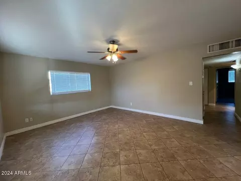 3542 Earll Dr, Phoenix, AZ 85018 photo 7