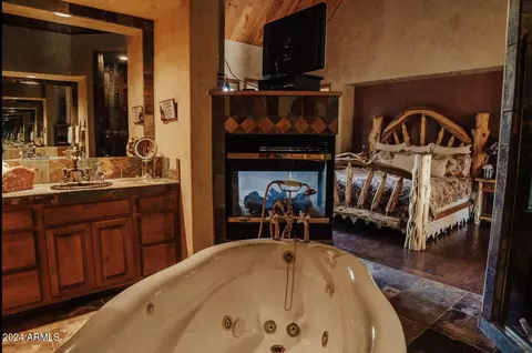 Bedroom - 2100 N Grapevine Dr, Payson, AZ 85541 photo 6 of 13