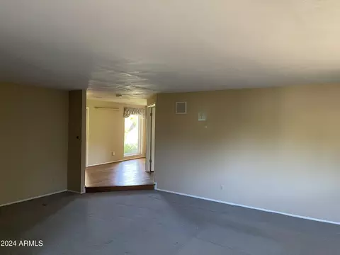 9037 N 28th St, Phoenix, AZ 85028 photo 14