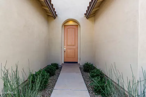 9243 E Sector Dr, Mesa, AZ 85212 photo 4