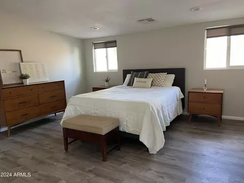 3815 E Shaw Butte Dr, Phoenix, AZ 85028 photo 7