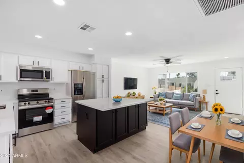 2738 E Windrose Dr, Phoenix, AZ 85032 photo 12
