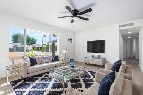 2738 E Windrose Dr, Phoenix, AZ 85032 photo 6
