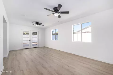 2738 E Windrose Dr, Phoenix, AZ 85032 photo 15