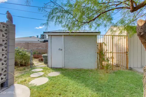 2750 W Montecito Ave, Phoenix, AZ 85017 photo 21