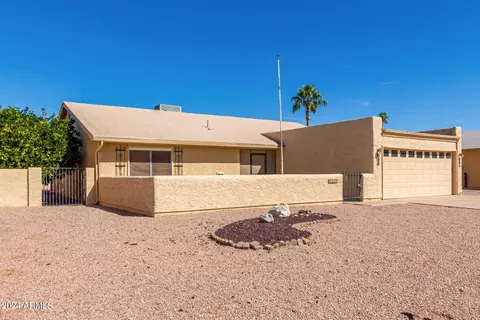 9352 E Fairway Blvd, Sun Lakes, AZ 85248