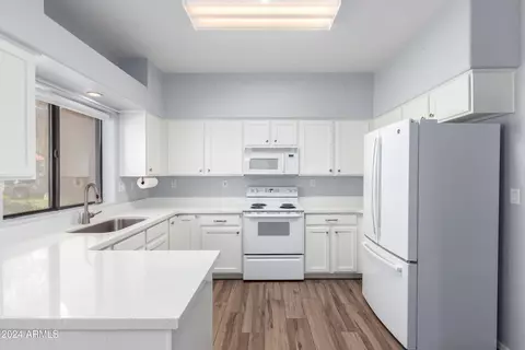 45 E 9th Pl #36, Mesa, AZ 85201 photo 8