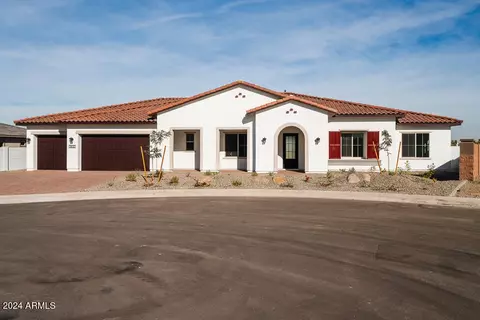 3832 W Lodge Dr, Laveen, AZ 85339