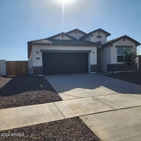 18371 W Smoketree Dr, Surprise, AZ 85387