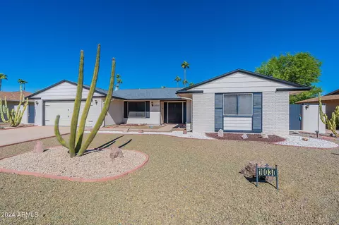 10030 W Desert Rock Dr, Sun City, AZ 85351