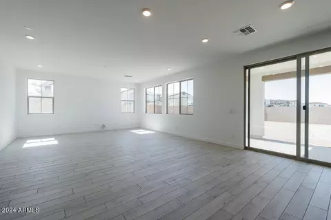 5922 S Boulder St, Gilbert, AZ 85298 photo 7