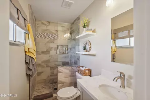 224 E Carter Dr, Tempe, AZ 85282 photo 14