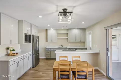 224 E Carter Dr, Tempe, AZ 85282 photo 7