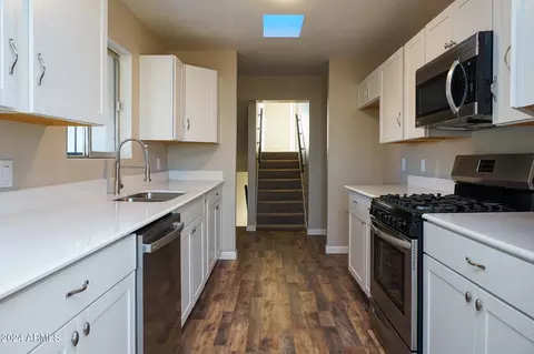 Entry Way - 2051 E 11th St, Douglas, AZ 85607 photo 2 of 3