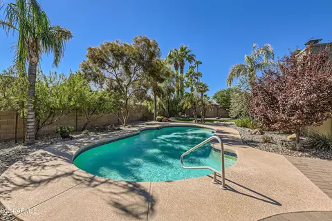 233 E Angela Dr, Phoenix, AZ 85022 photo 25