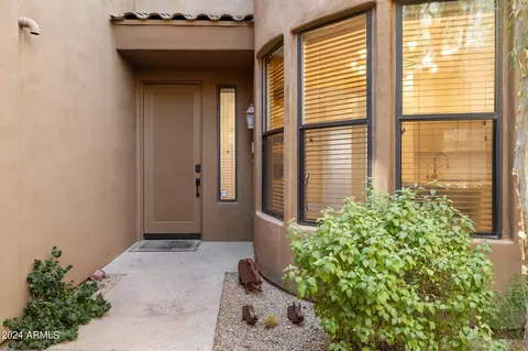 16600 N Thompson Peak Pkwy #1053, Scottsdale, AZ 85260