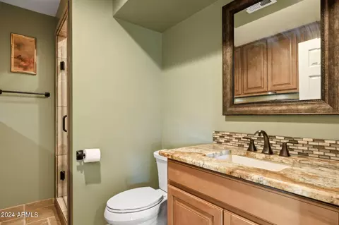 3007 E Calaveros Dr, Phoenix, AZ 85028 photo 29