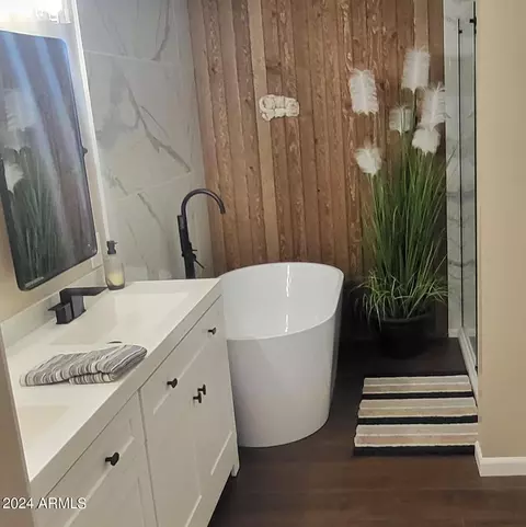 417 E Michigan Ave, Phoenix, AZ 85022 photo 8