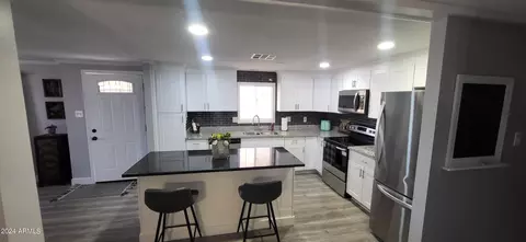 417 E Michigan Ave, Phoenix, AZ 85022