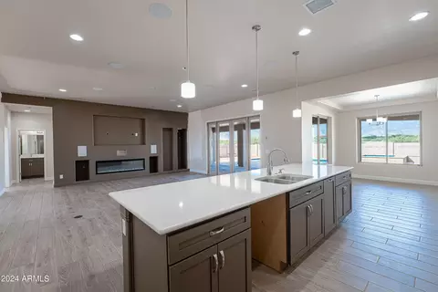 8695 E Three Canyons Rd, Hereford, AZ 85615 photo 6