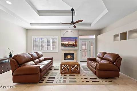 1003 E Mcnair Dr, Tempe, AZ 85283 photo 3