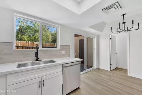 10411 N 11th Ave #27, Phoenix, AZ 85021 photo 9