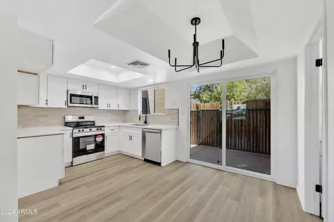 10411 N 11th Ave #27, Phoenix, AZ 85021 photo 7