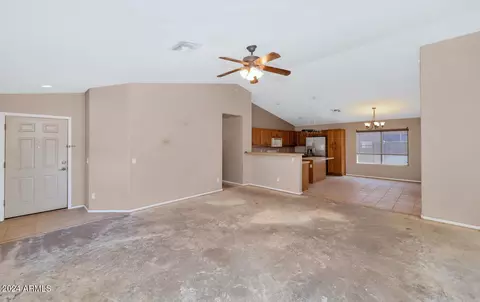 4044 S Summer Ct, Gilbert, AZ 85297 photo 3