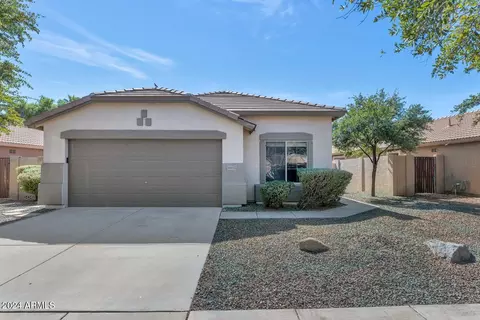 4044 S Summer Ct, Gilbert, AZ 85297