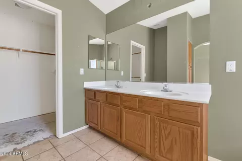 4044 S Summer Ct, Gilbert, AZ 85297 photo 12