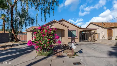 8922 N 9th St, Phoenix, AZ 85020