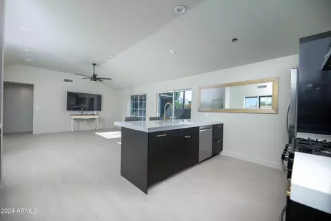3323 E Cypress St, Phoenix, AZ 85008 photo 7