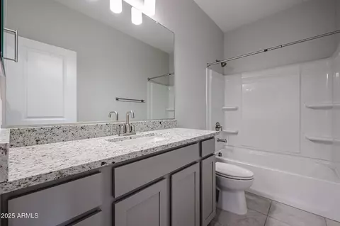 Bath - 2646 E Bluff Spring Ave, Apache Junction, AZ 85119 photo 3 of 4