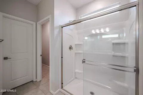 Bath - 2646 E Bluff Spring Ave, Apache Junction, AZ 85119 photo 2 of 4