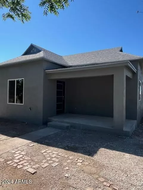 1005 E 15th St, Douglas, AZ 85607