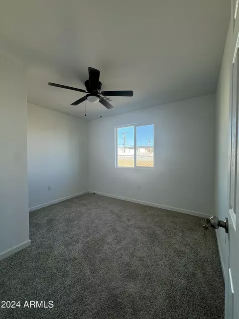 532 E Vogel Ave, Phoenix, AZ 85020 photo 11
