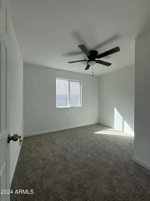 532 E Vogel Ave, Phoenix, AZ 85020 photo 10