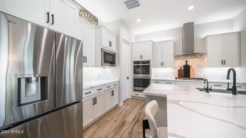 10714 E Thornton Ave, Mesa, AZ 85212 photo 6