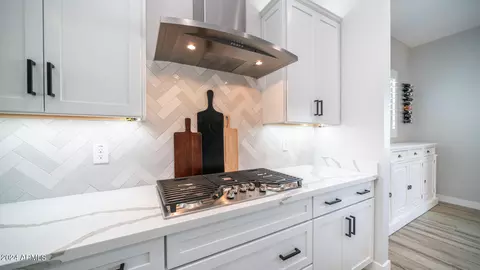10714 E Thornton Ave, Mesa, AZ 85212 photo 5