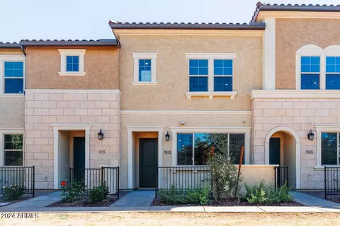 2630 S Equestrian Dr #102, Gilbert, AZ 85295