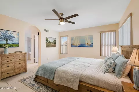5654 E Fairfield St, Mesa, AZ 85205 photo 4