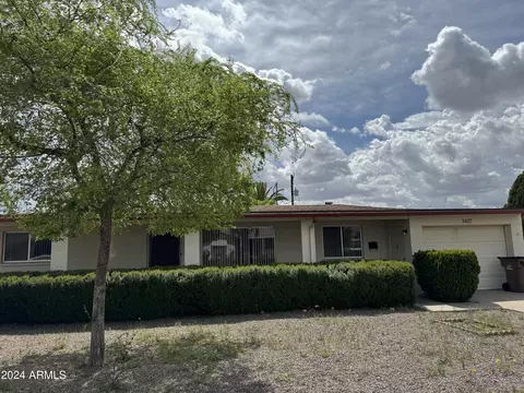5427 E Boston St, Mesa, AZ 85205
