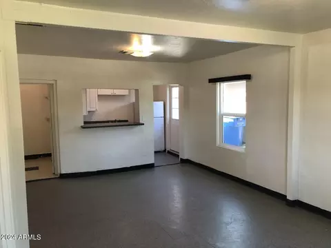 2545 E Culver St, Phoenix, AZ 85008 photo 2