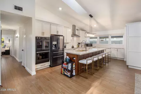 5349 E Kelton Ln, Scottsdale, AZ 85254
