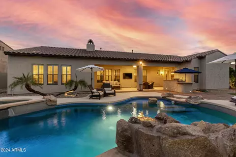 2614 W Languid Ln, Phoenix, AZ 85086